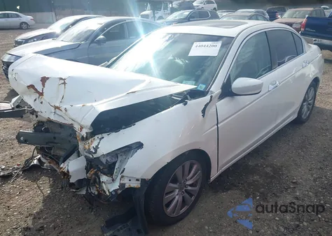 2011 Honda Accord 3.5 Ex-L from USA, damaged, VIN 1HGCP3F85BA003532